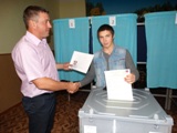 УИК 586 голосует впервые Монастыренко А.