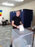 УИК № 582 голосует впервые Зосимов Александр